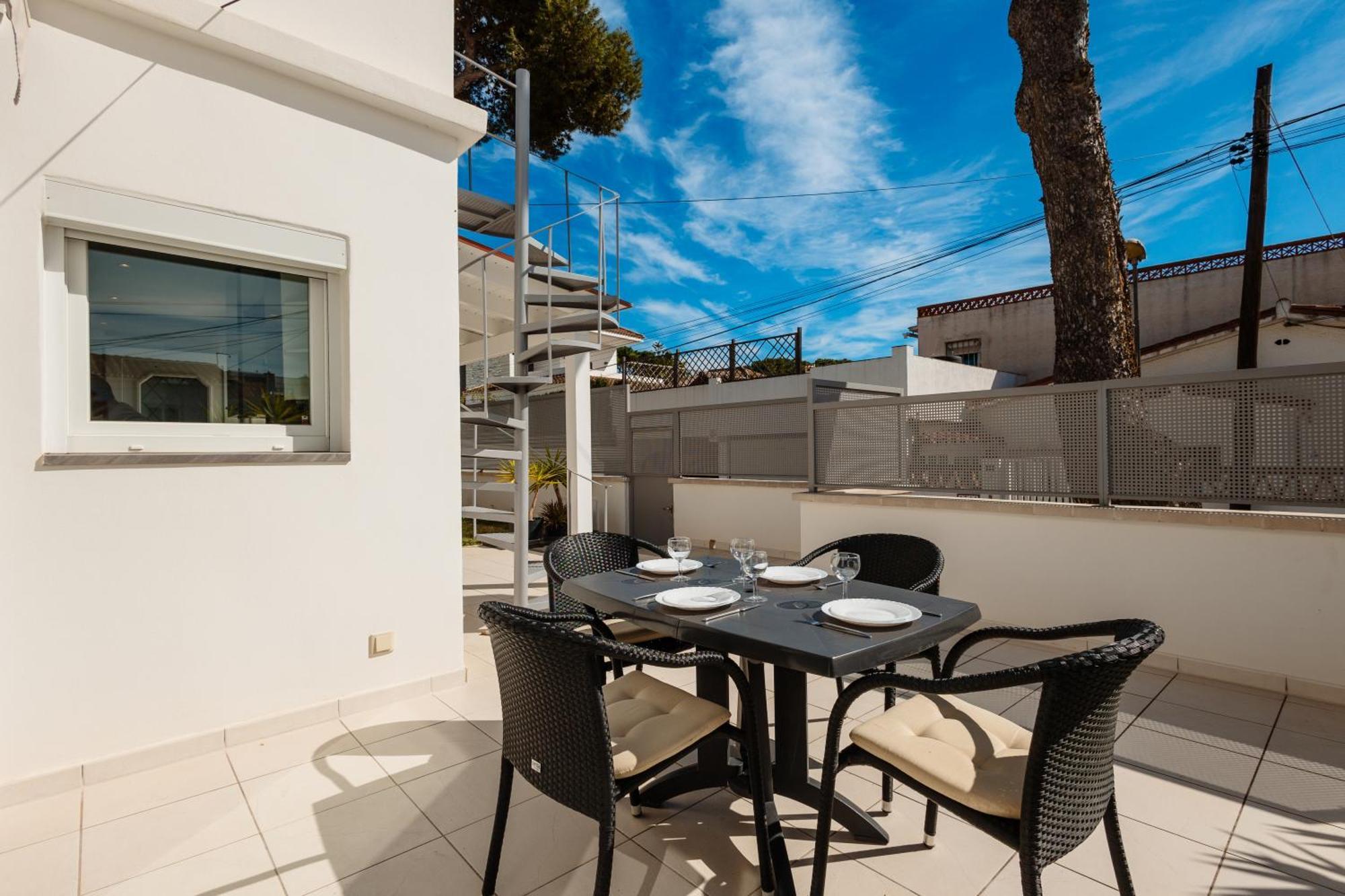 House At The Beach In Costabella, มาร์เบยา ภายนอก รูปภาพ